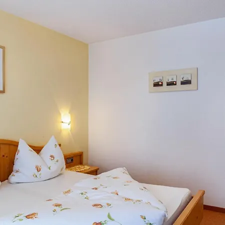 شقة Gastehaus Gisela 1 *
