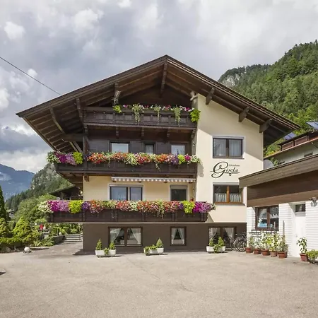 Gastehaus Gisela 1 Bruck am Ziller