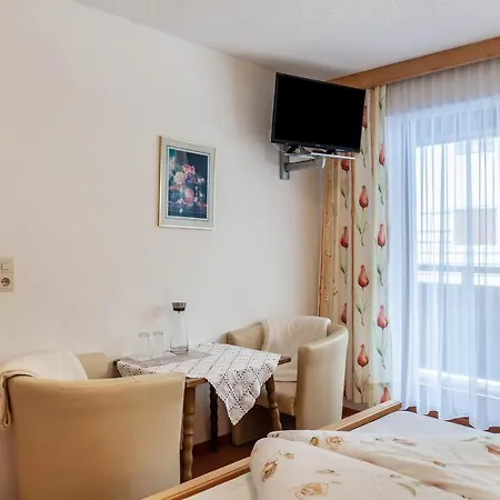 Gastehaus Gisela 1 * Bruck am Ziller